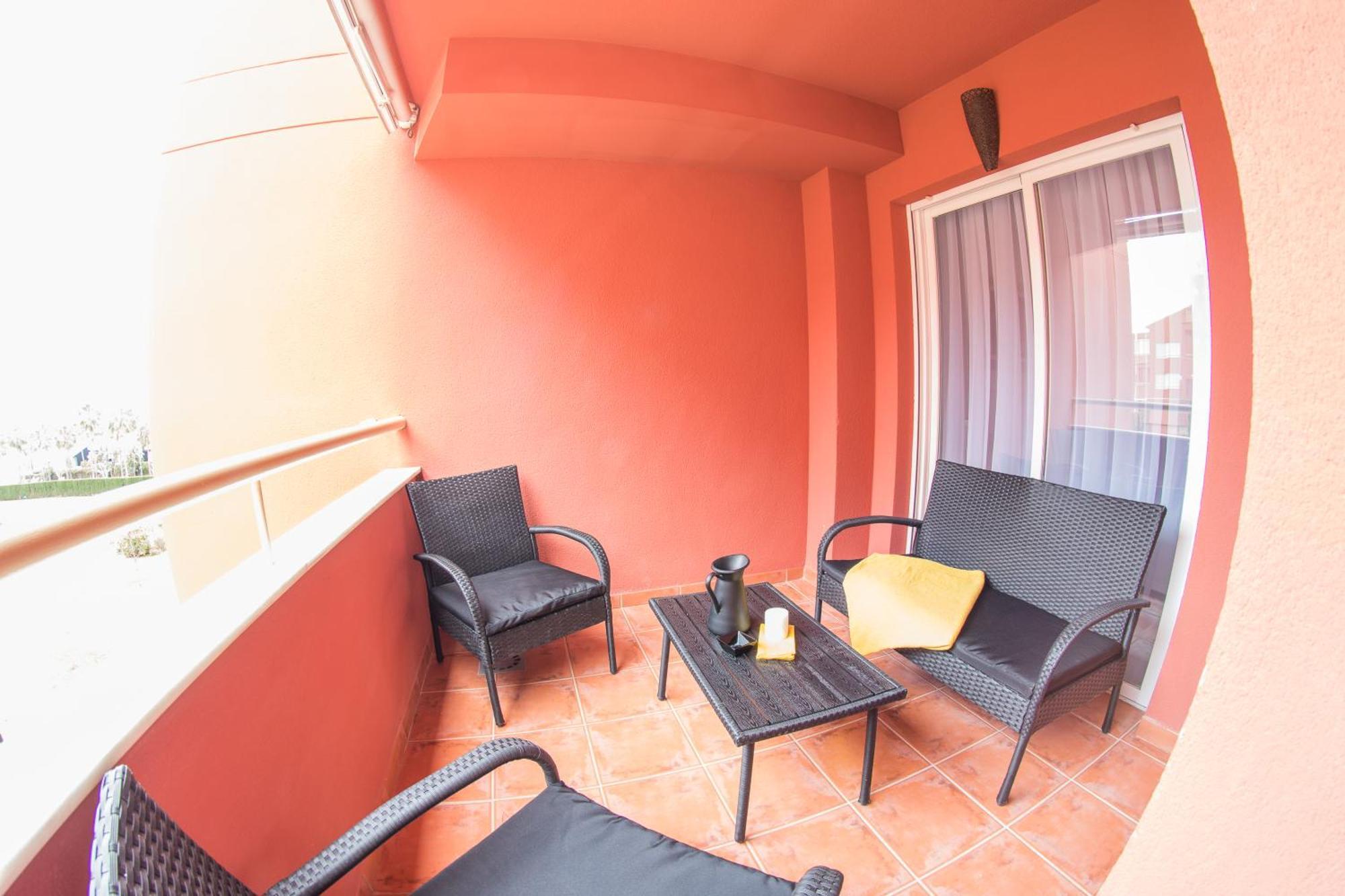 Luxury 100 Sq.m. Sea View Apartamento *