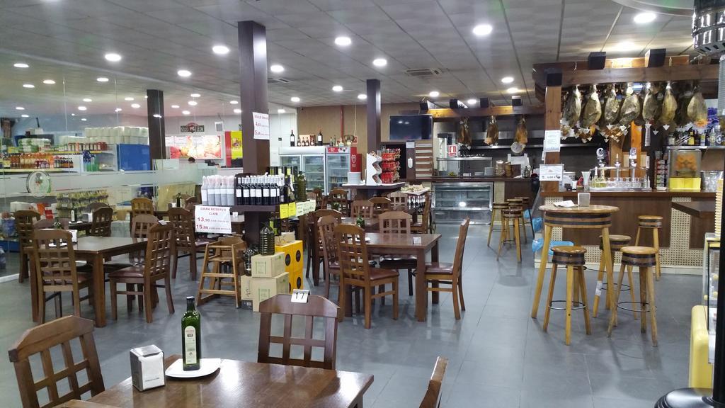 León 2* La Palma Del Condado