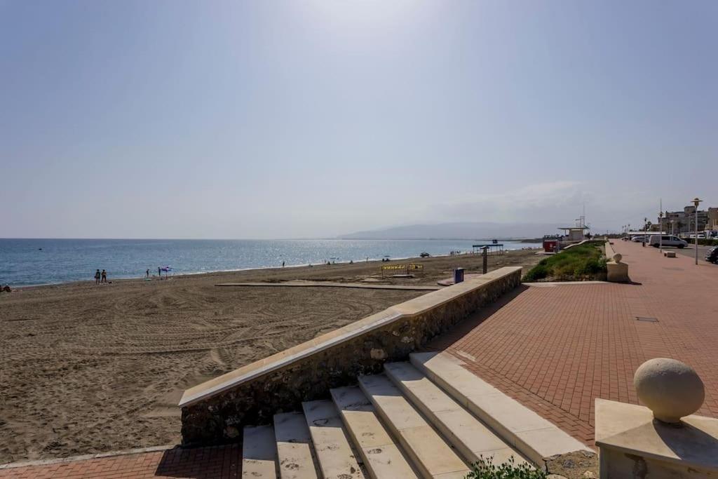 Apartamento Loft Primera Línea Playa, Cabo De Gata, Wifi