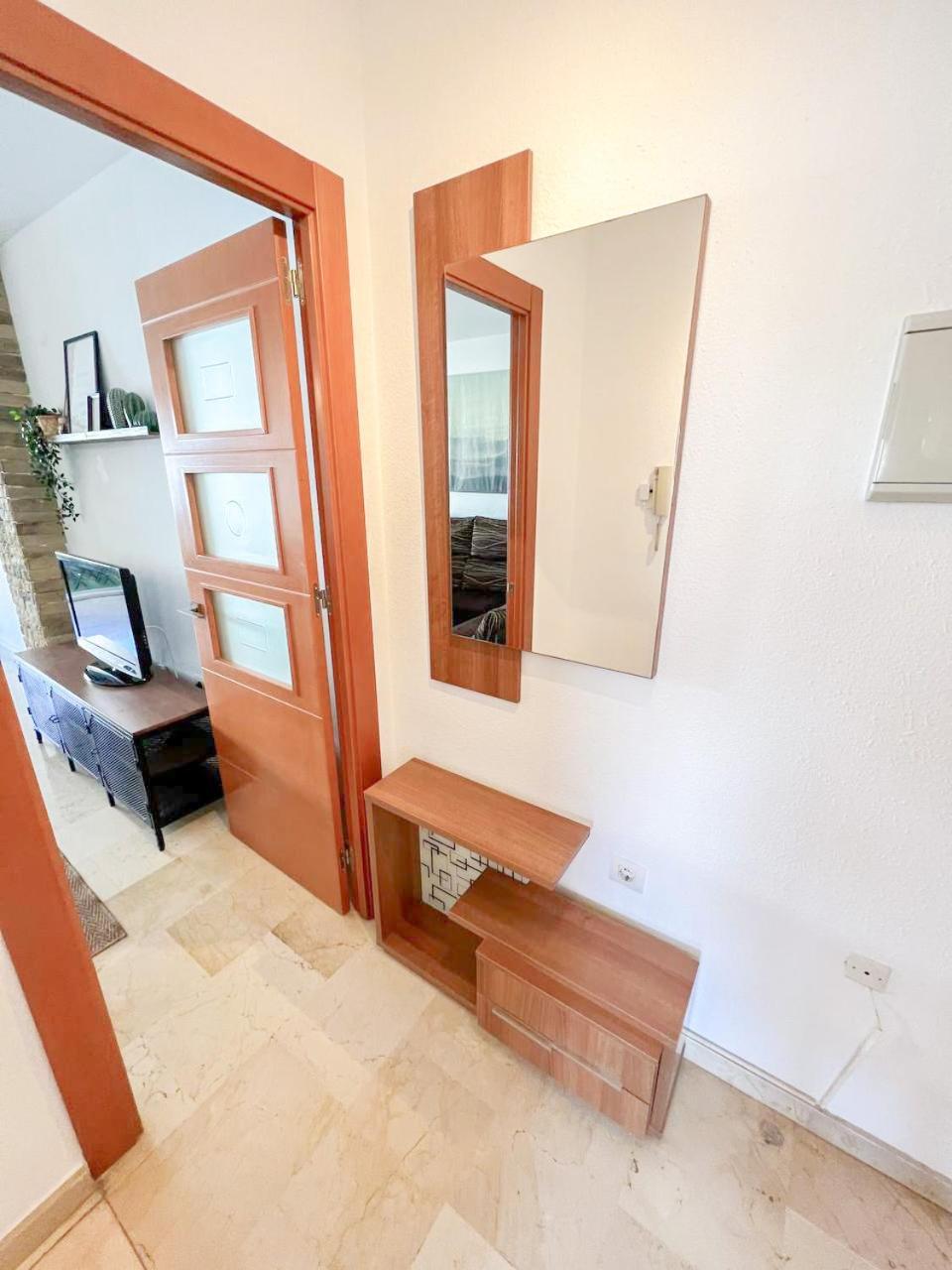 Apartamento Large & Cozy Centrally
