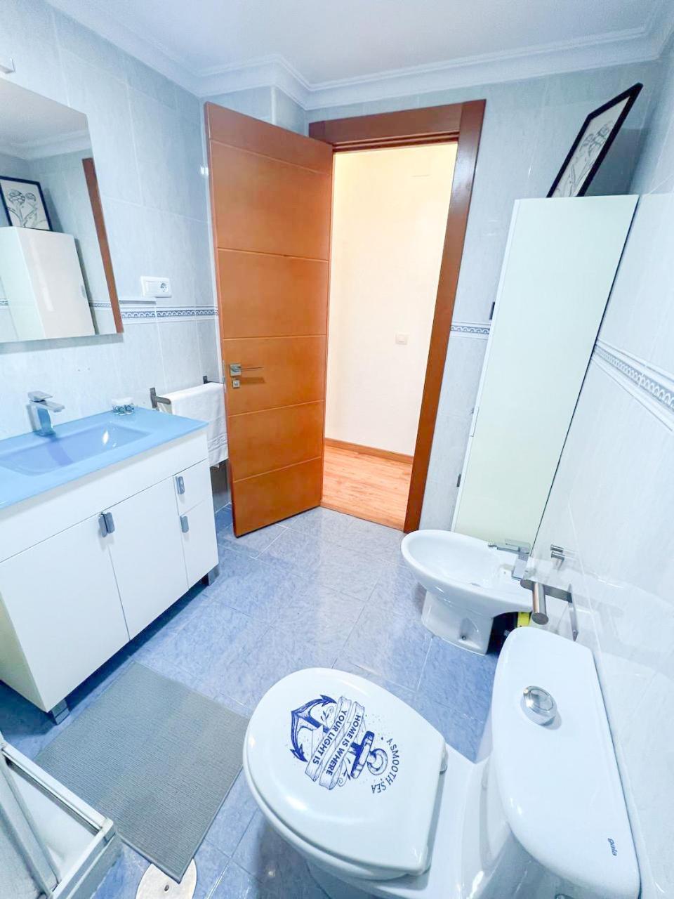 Large & Cozy Centrally Apartamento Torremolinos