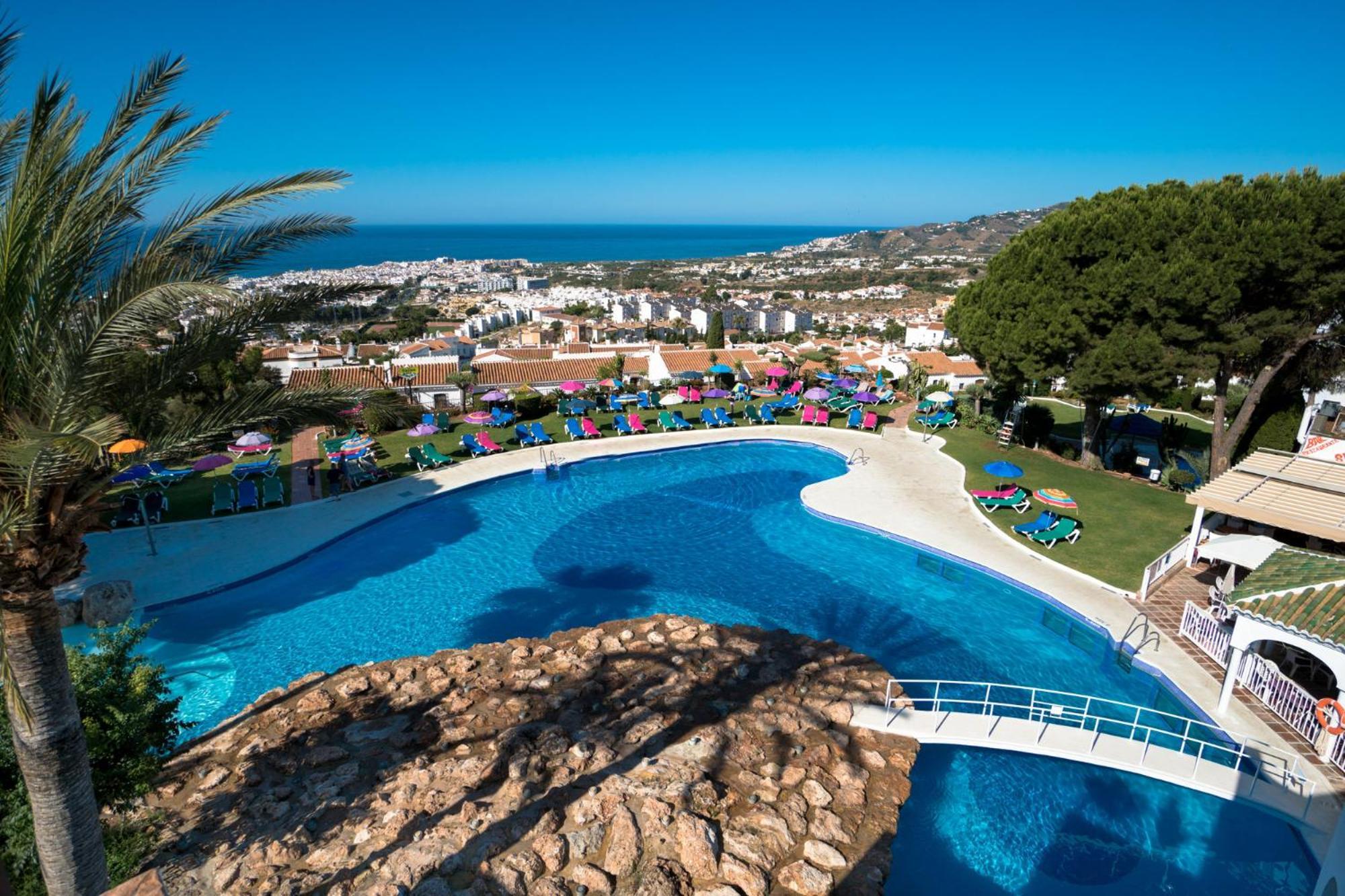 & Torres De San Juan * Nerja
