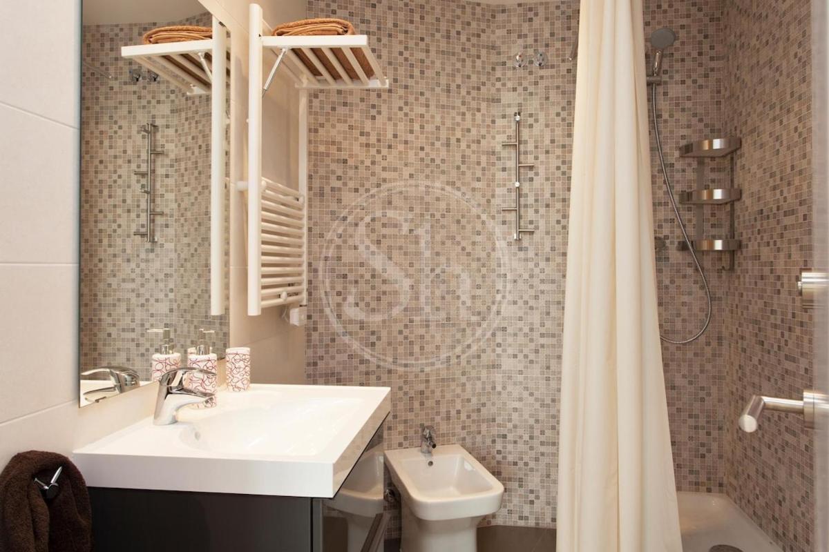 Apartamento Hermoso Junto A La Sagrada Familia