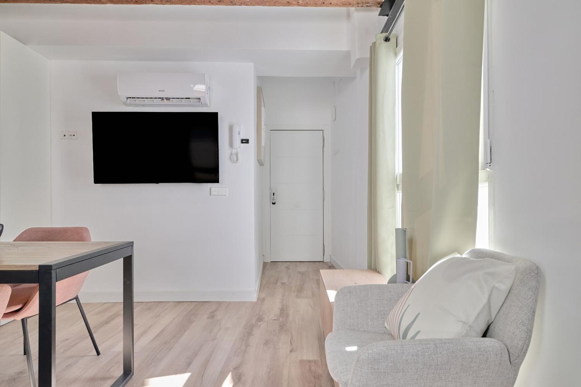Ciutat Vella Modern Apartamento *