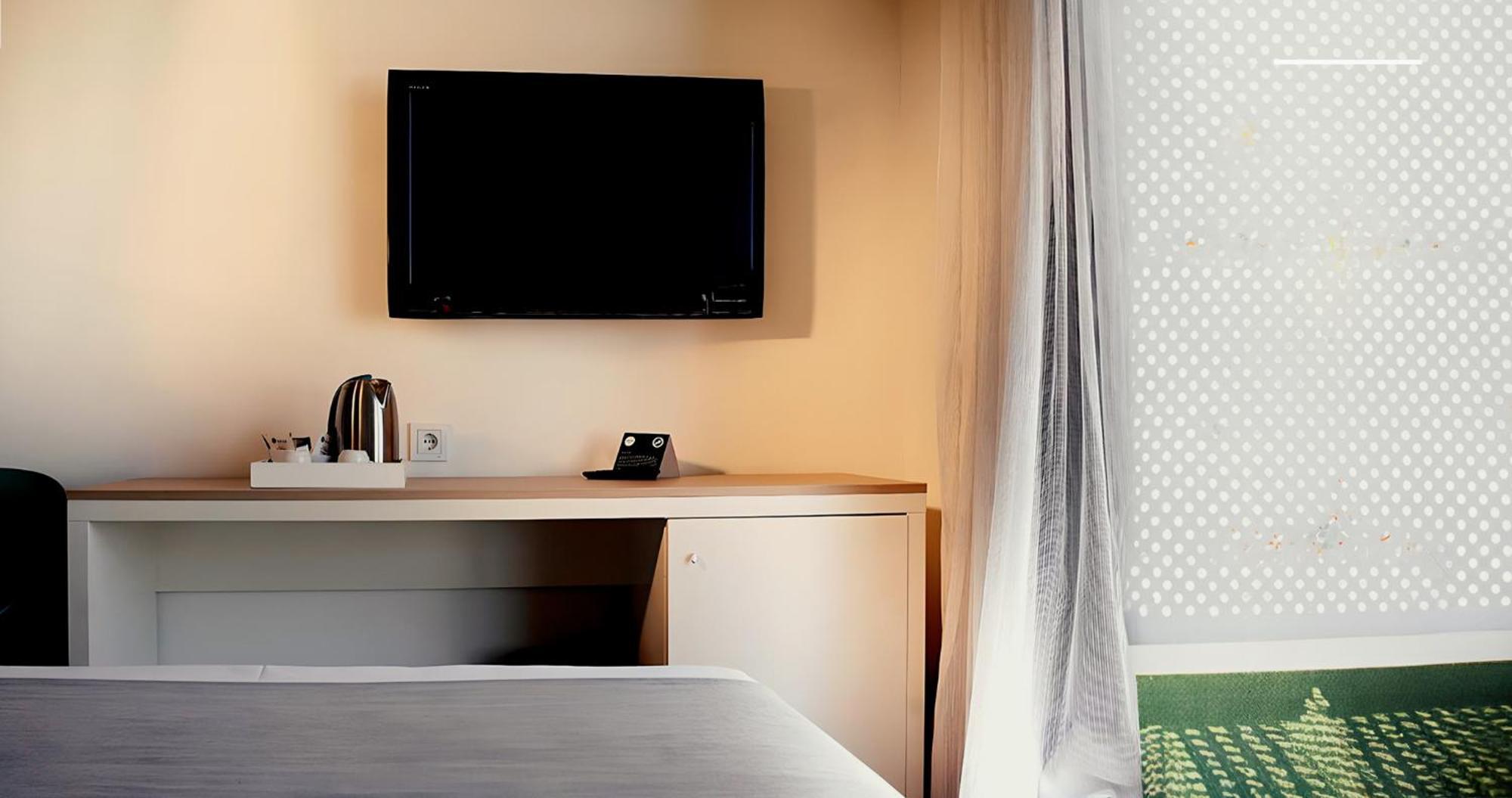 Monterrey Costa Hotel 3*