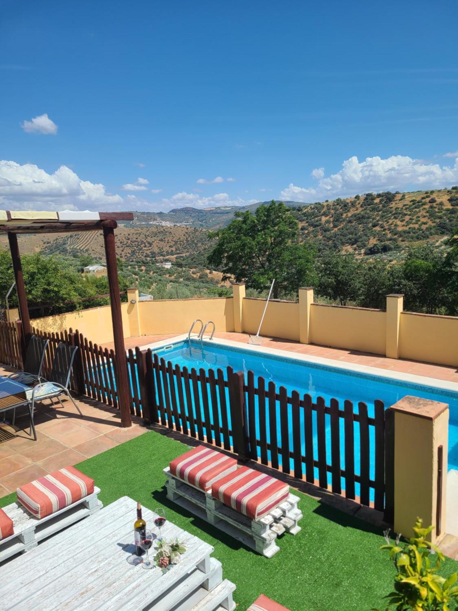 Apartahotel Cortijo Molino Justos 3*