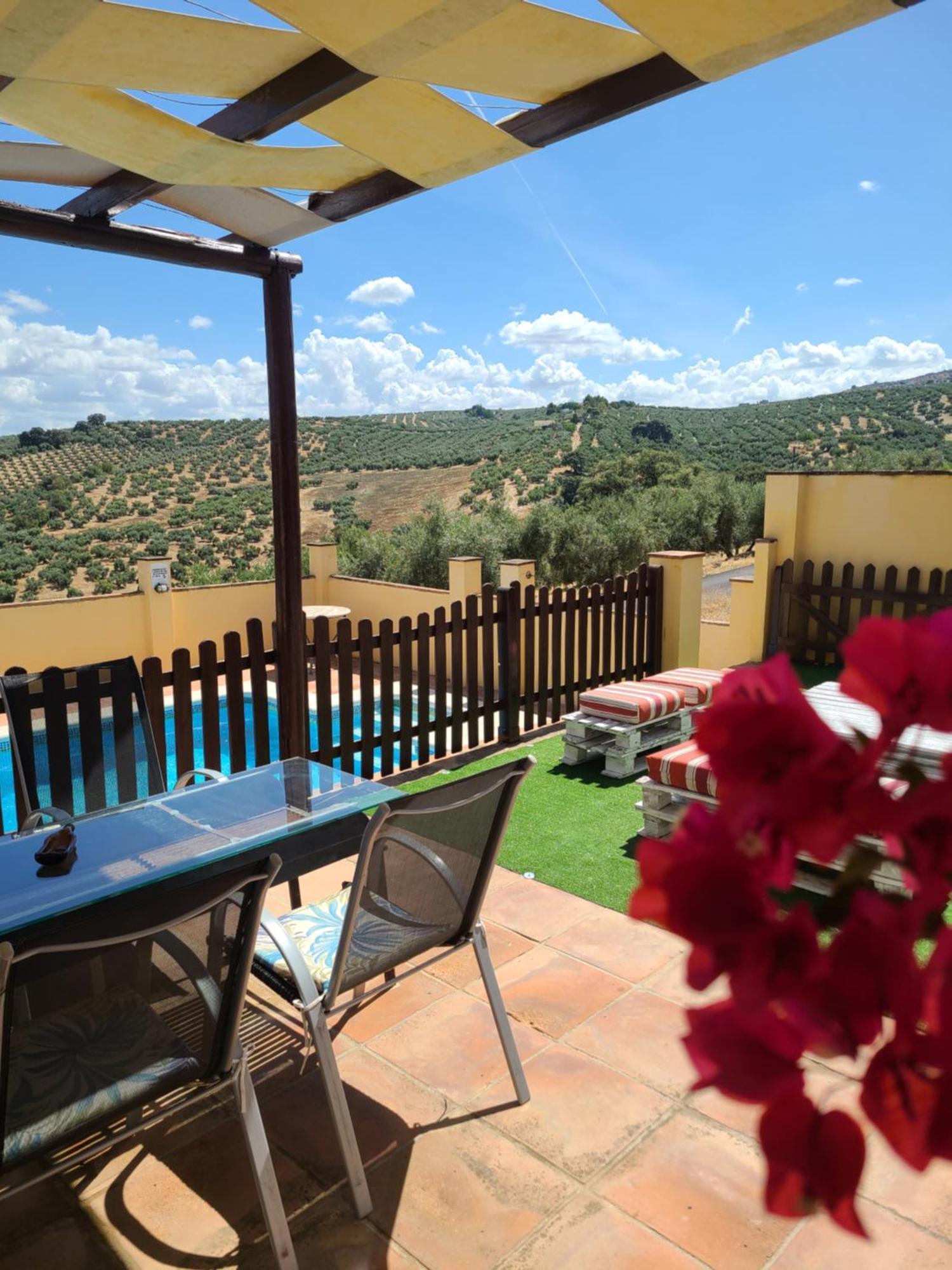 Apartahotel Cortijo Molino Justos Fuentes de Cesna