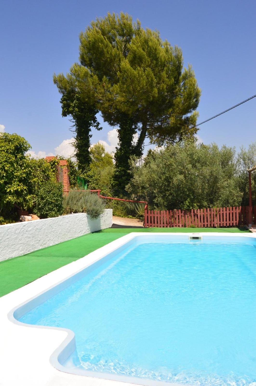 Apartahotel Cortijo Molino Justos Fuentes de Cesna