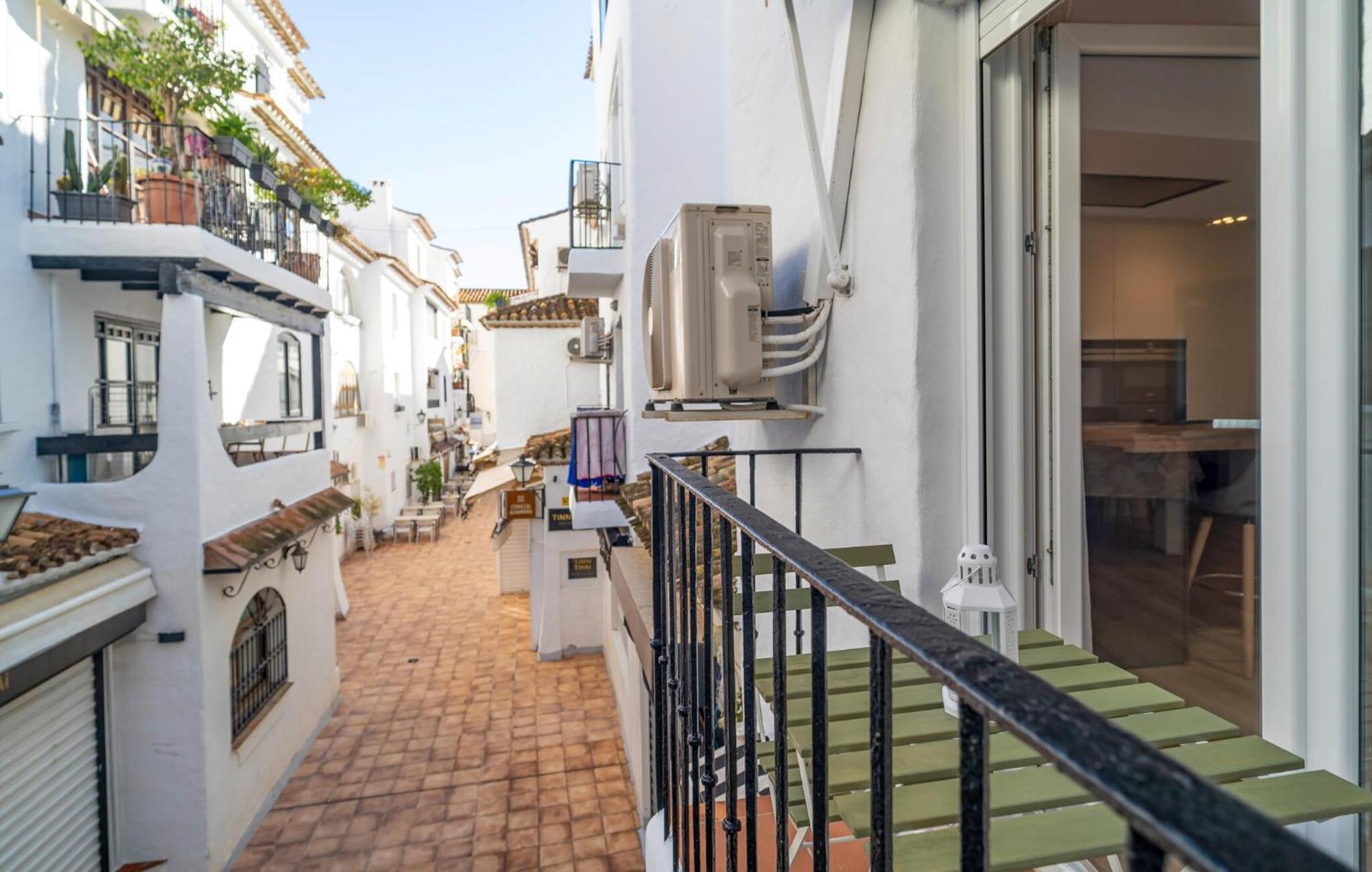 2 Bedroom Amazing In Apartment Torremolinos