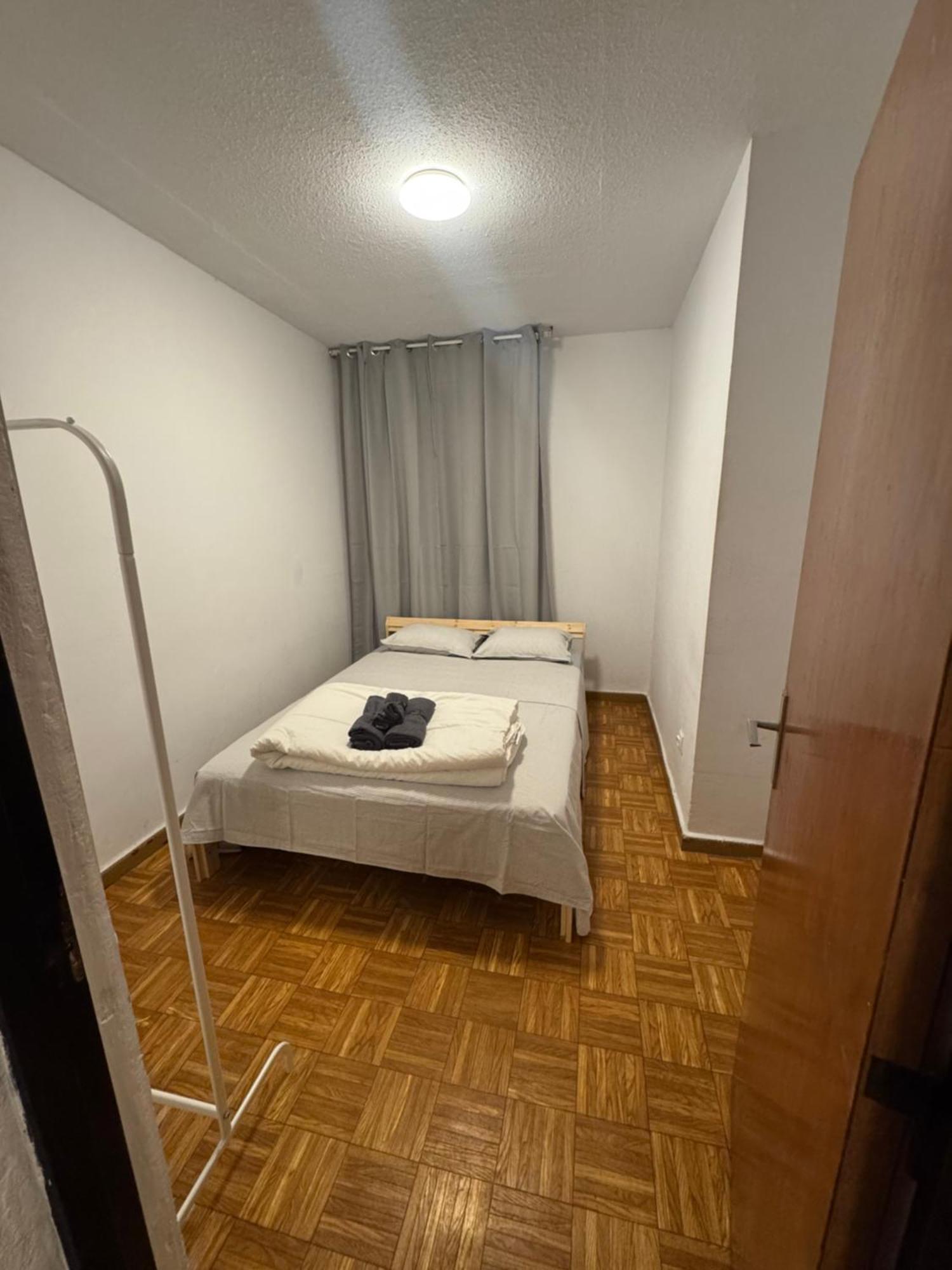 Apartamento En Jerez Bano Compartido *