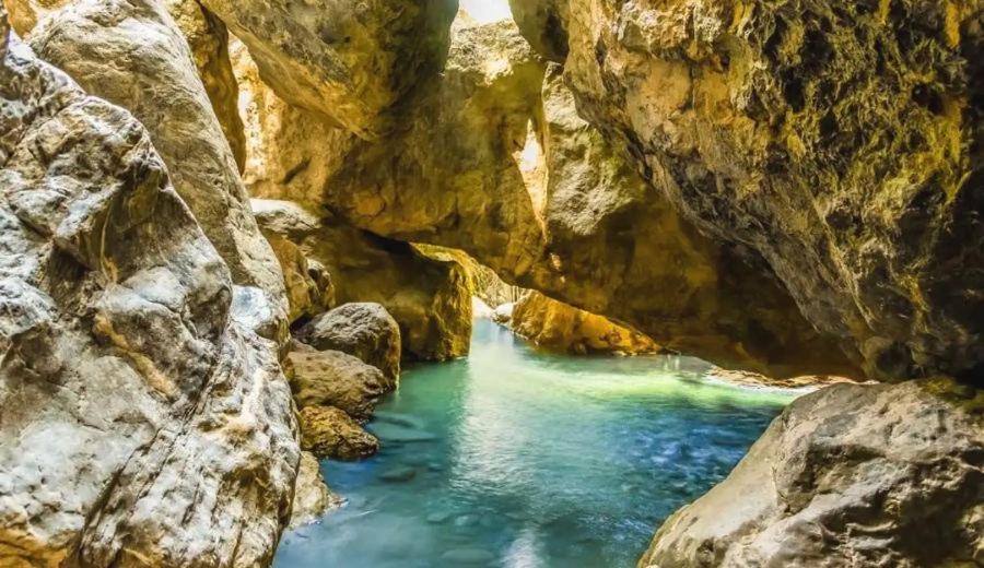 Cueva Virgen De Nieves *