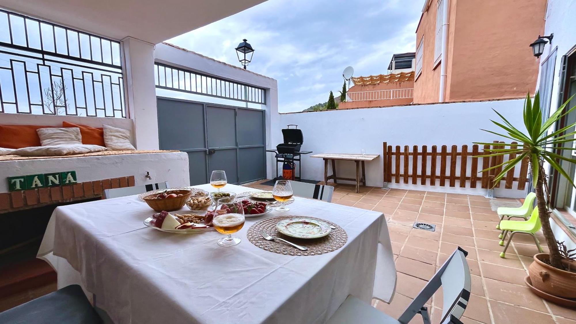 Casa Abetos Cerca De La Alhambra Y Sierra Nevada Holiday home