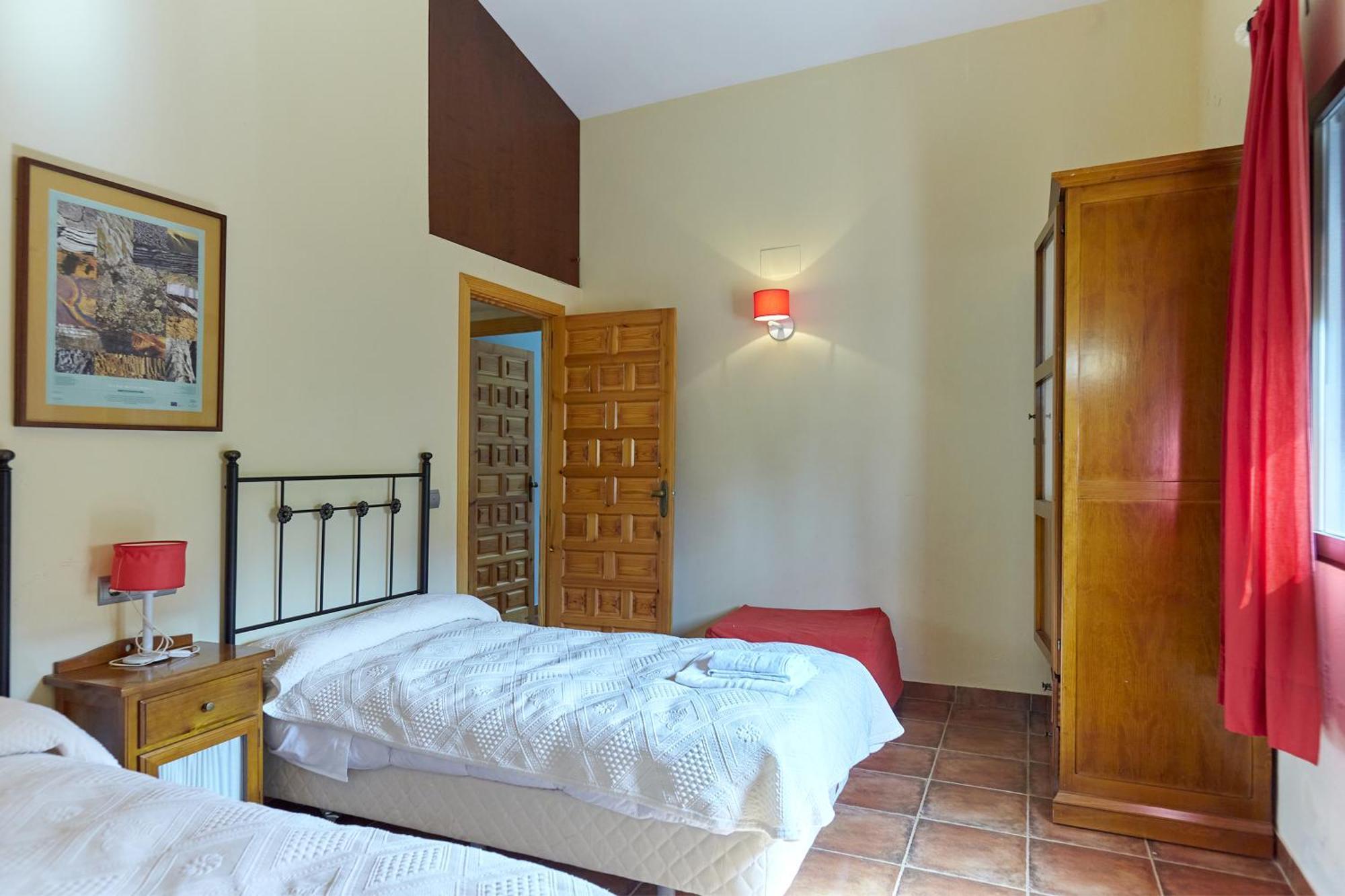 La Aldeilla Holiday home *