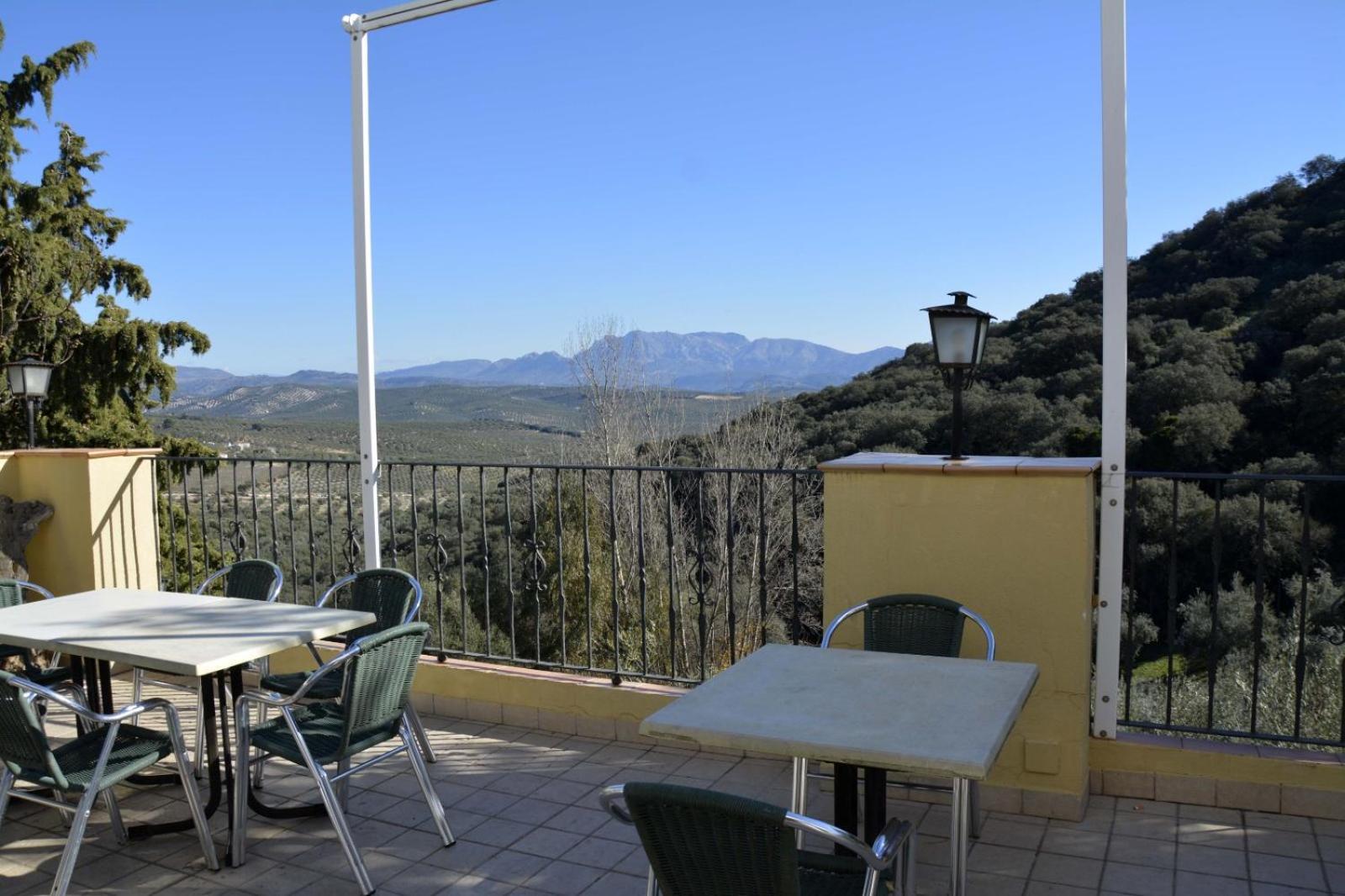 Sierra De Araceli Hotel 2*