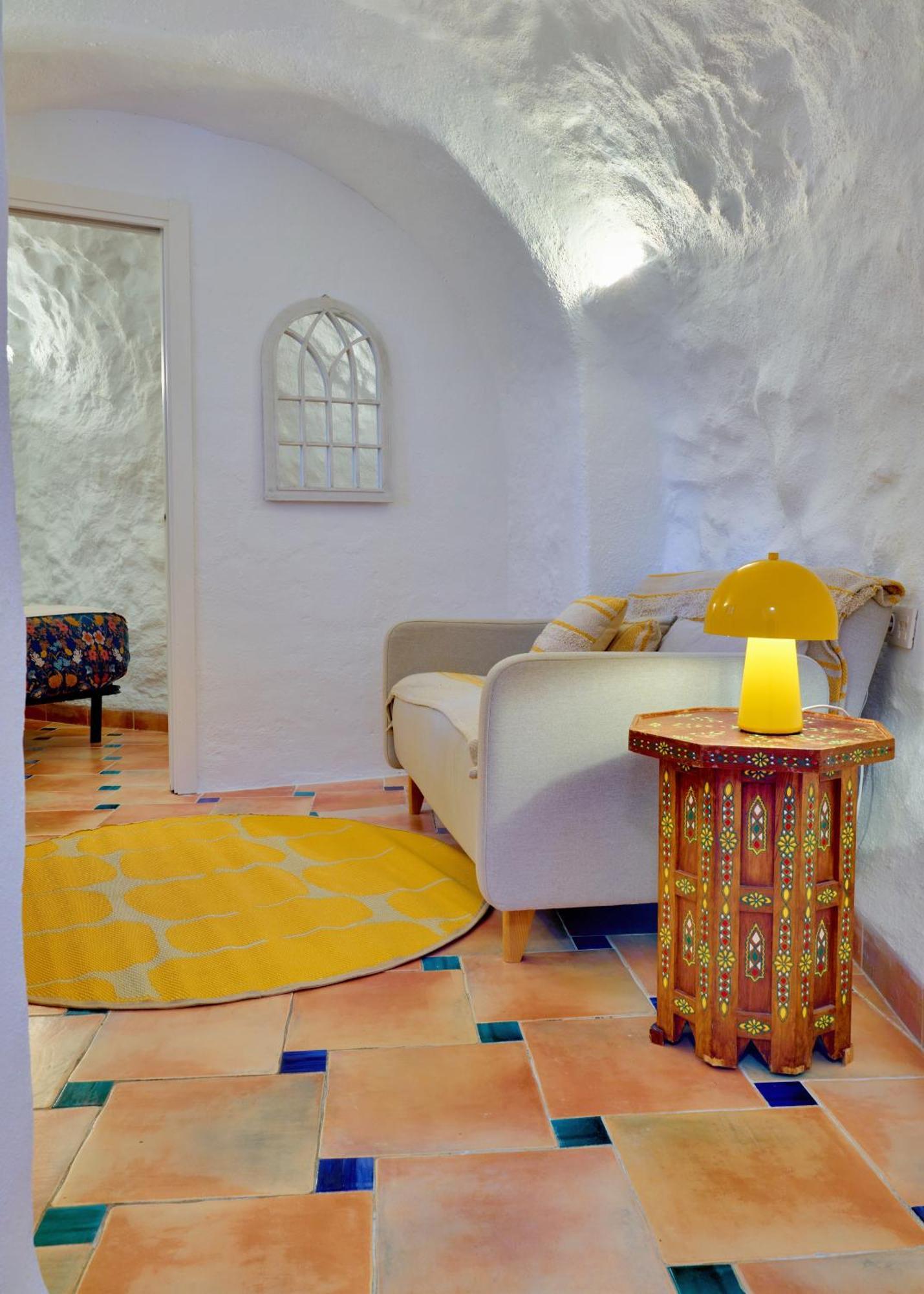 Cueva La Bonica - Hostatel Apartment