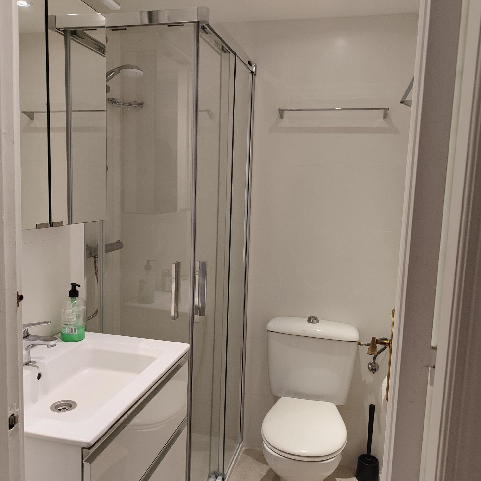 Fuentes A2 1ºb Apartment *
