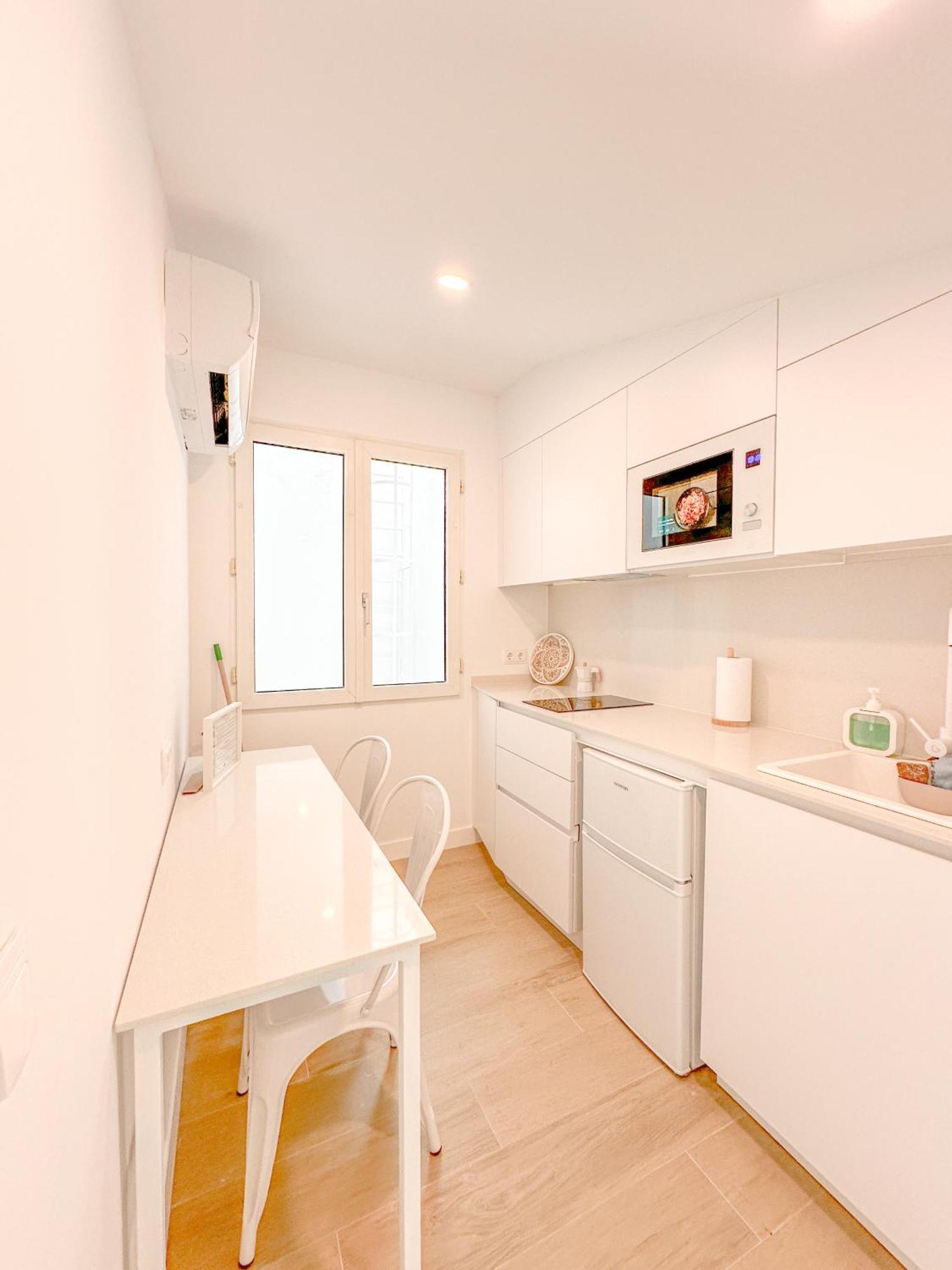 Andres Tamayo Av America Apartamento *