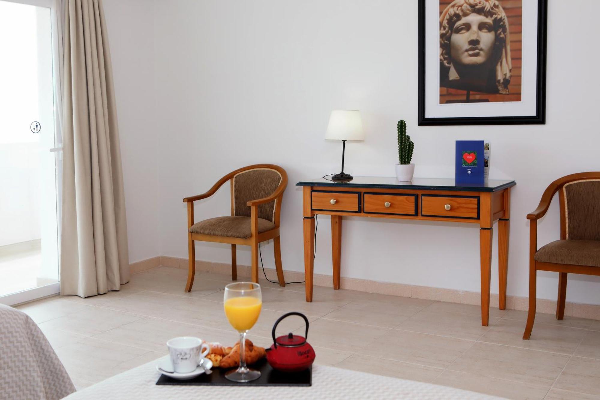 Pyr Aparthotel Fuengirola