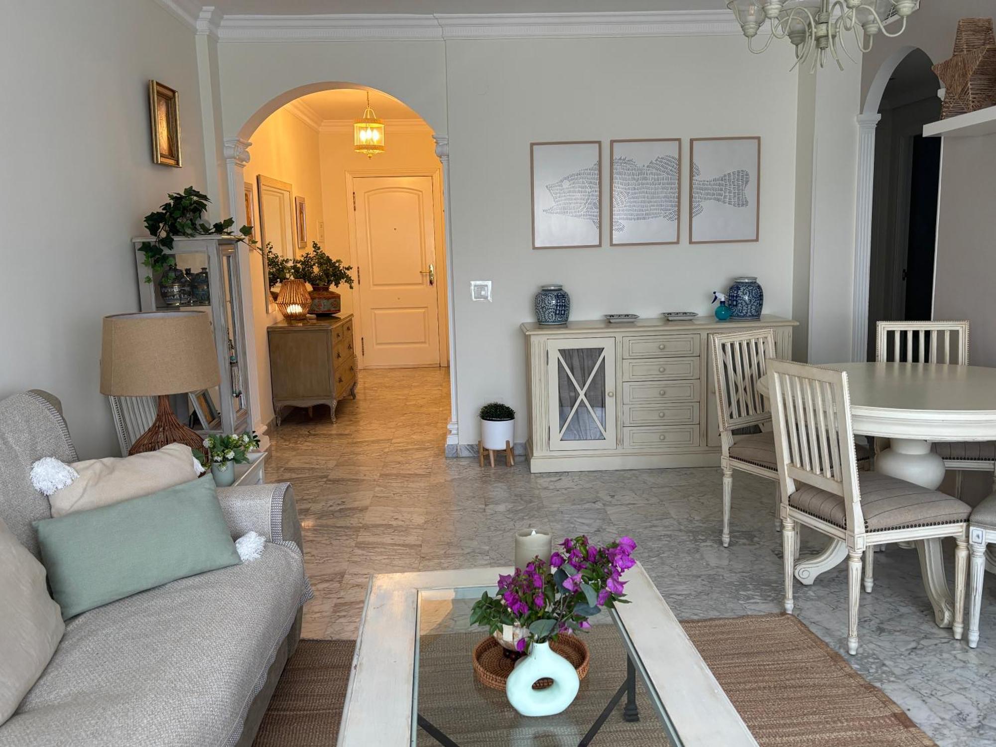 Apartamento Playa Rocio Calm Beachfront Apartment- 2bdr Marbella