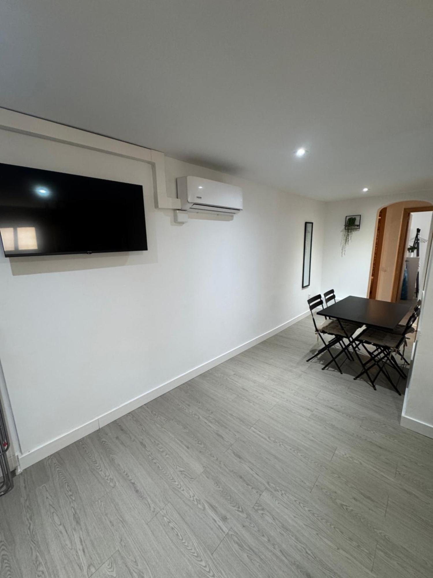 Apartamento Piso Con Jardin, De Playa Fenals Lloret de Mar