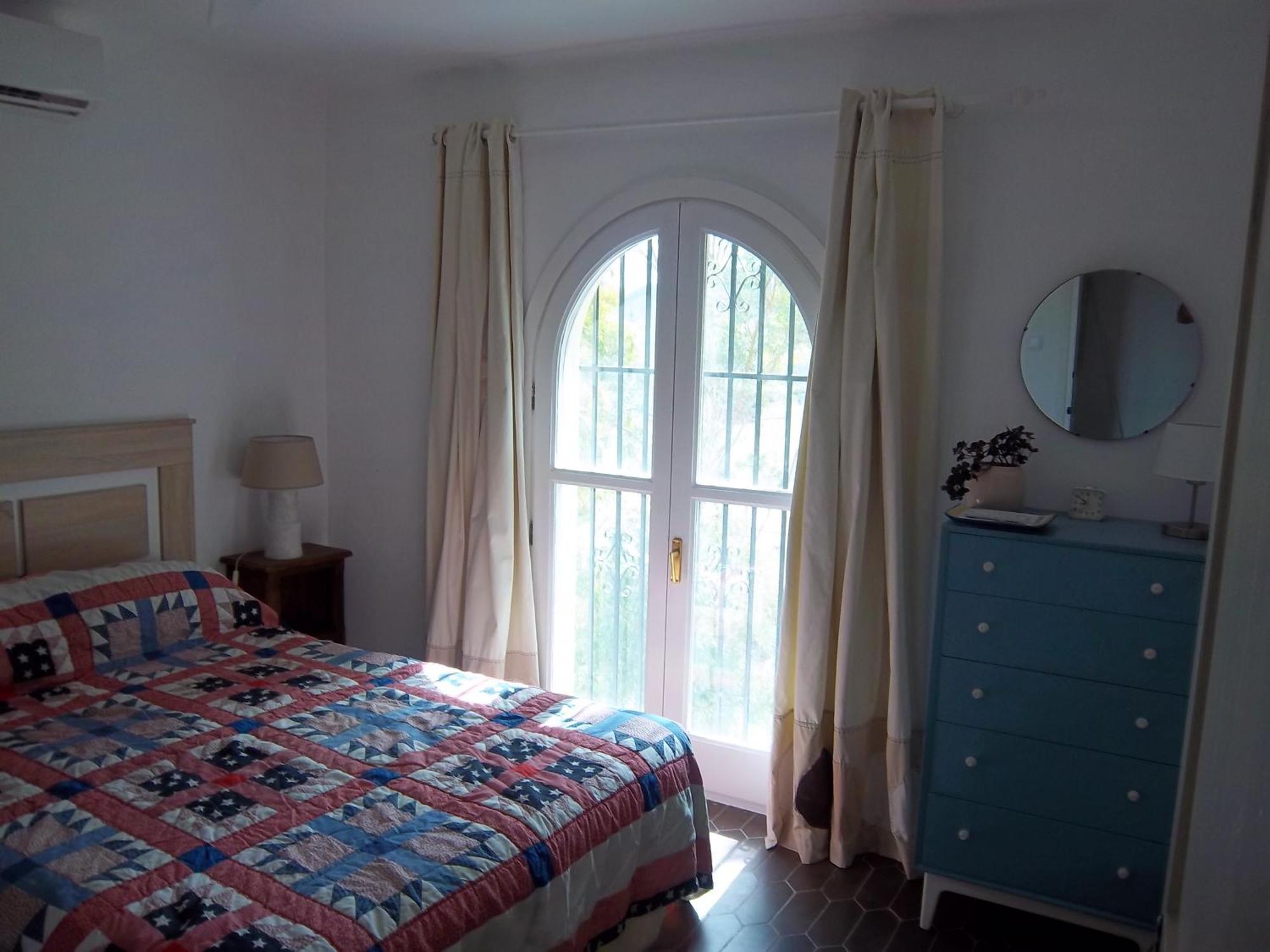 Bed & Breakfast Rural Casa Medico Turre