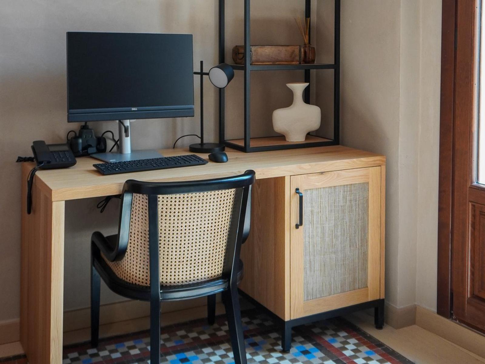 Tradere Boutique Moncada