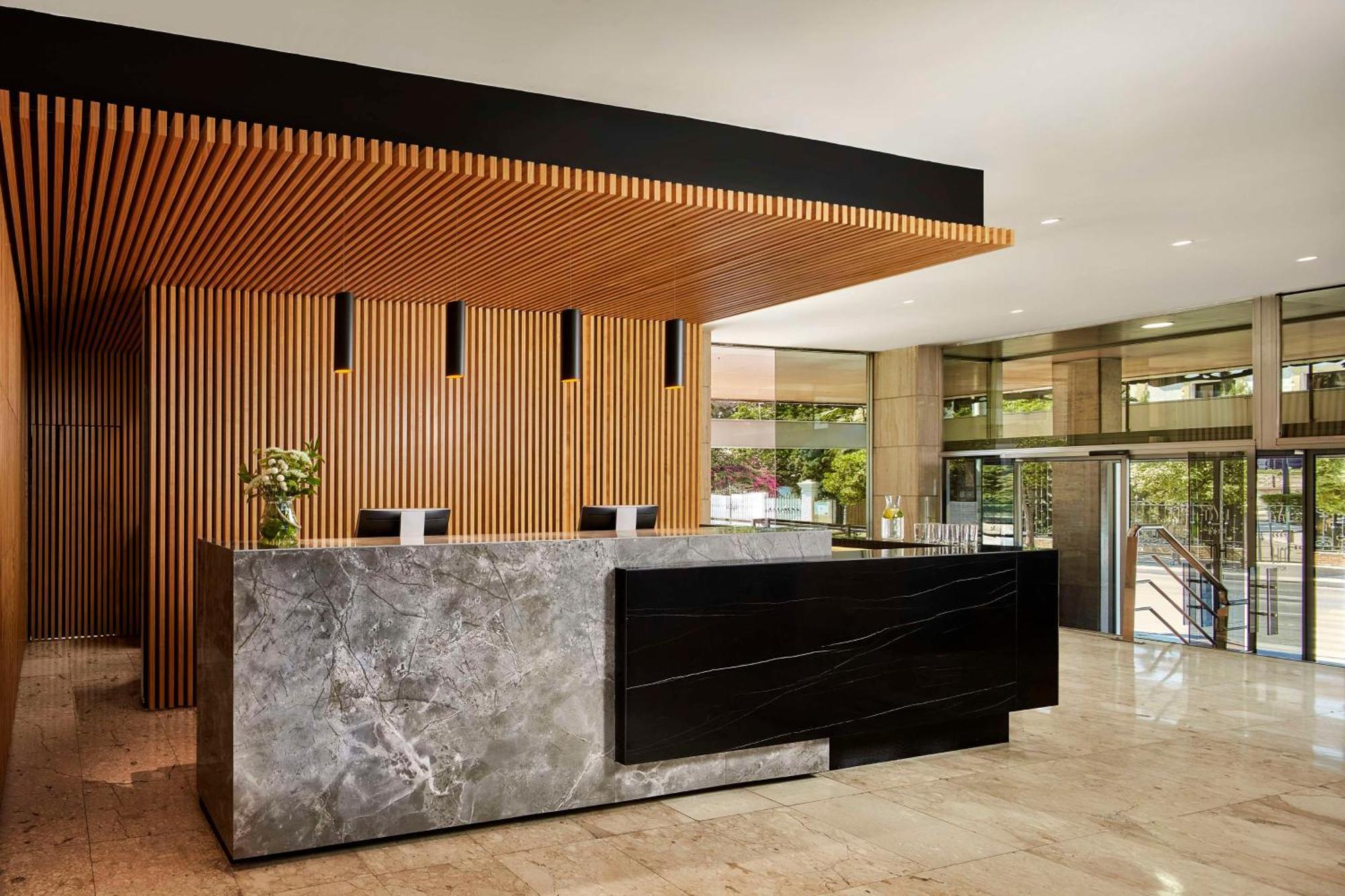 Nh Luz Hotel 4*