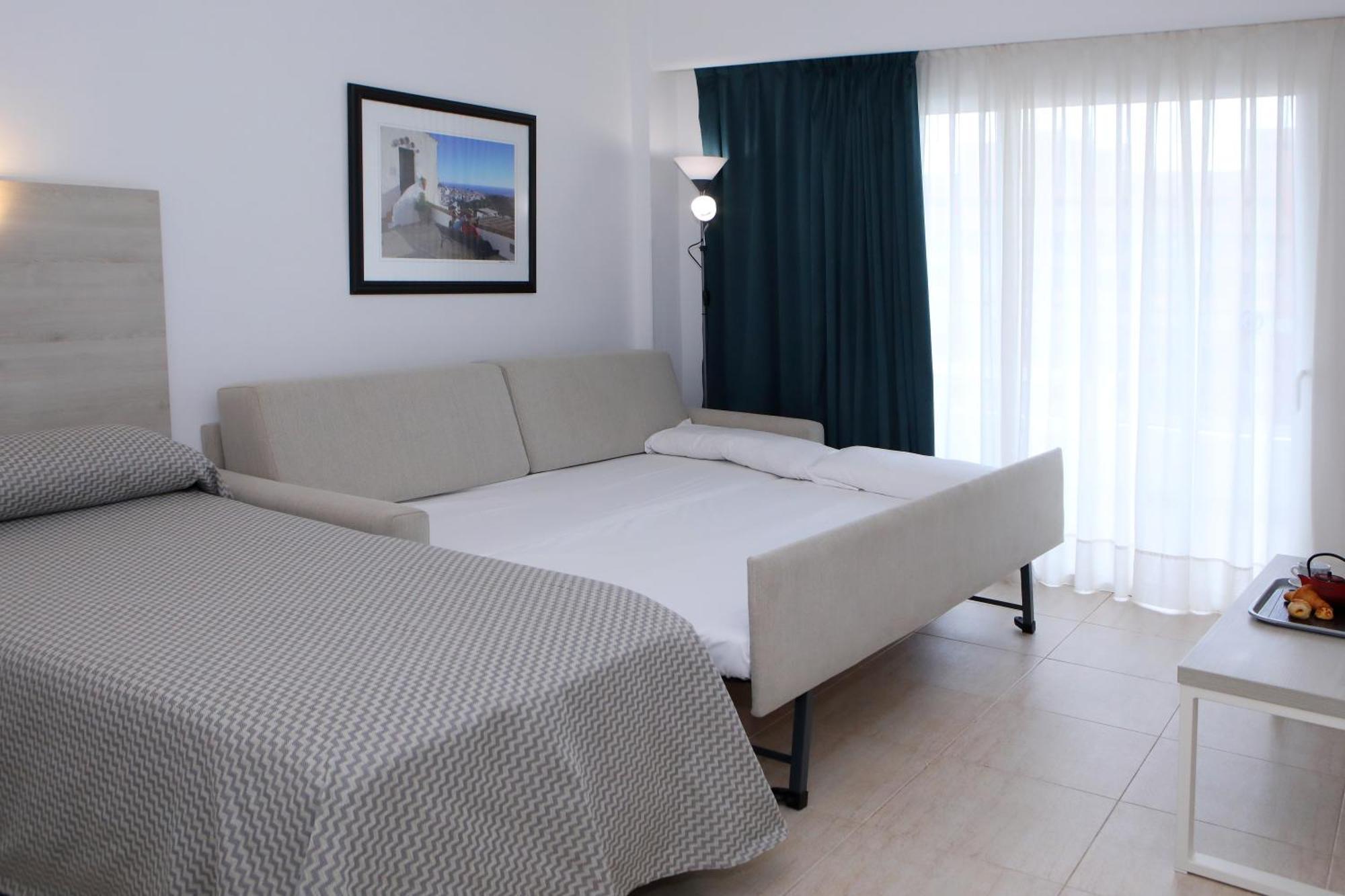 Aparthotel Pyr 3*