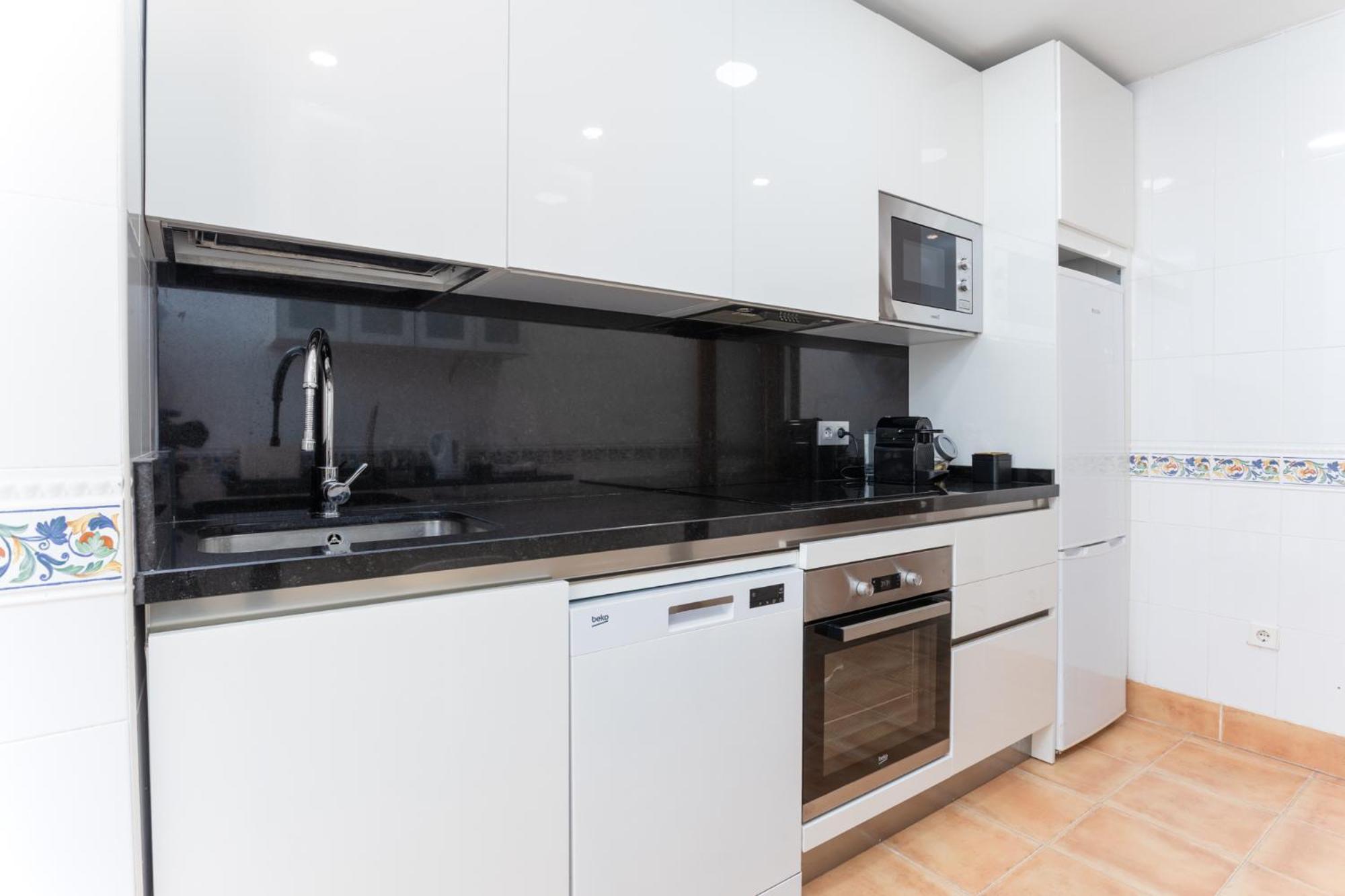 Luxury Two Bedrooms Avenida Del Mar Marbella