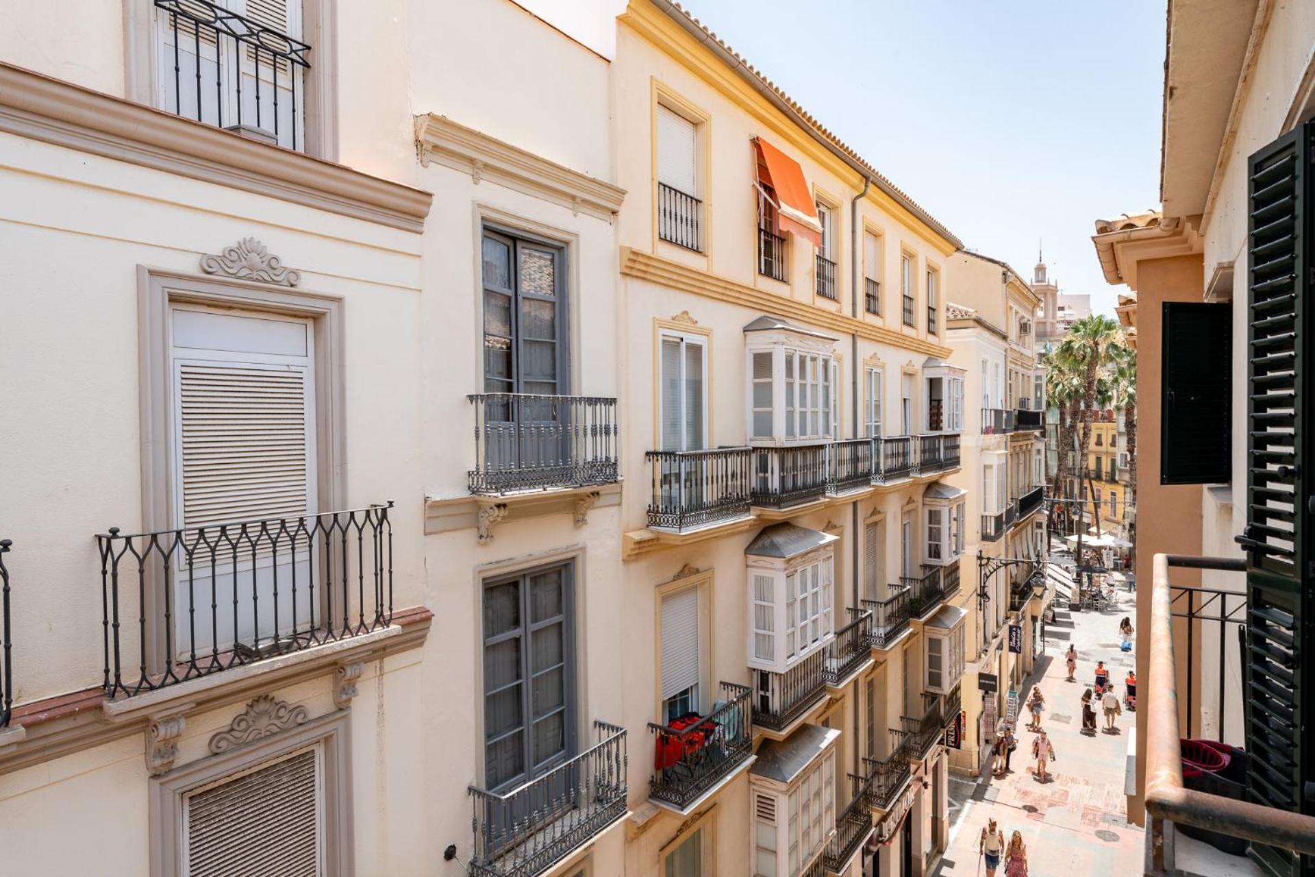 Bhost - Cinteria Malaga