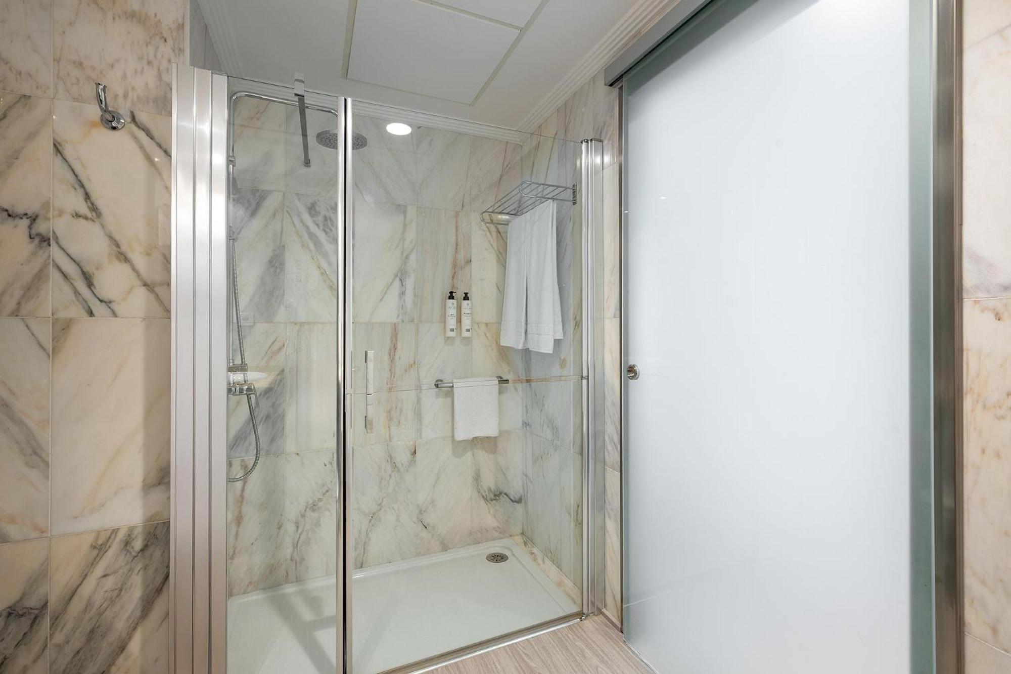 Aparthotel Poseidon 3*