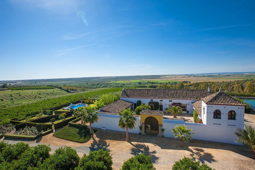 Reservaloen Hacienda Marciagas Villa