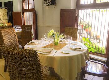 Santuario (adults Only)