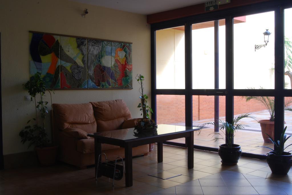 Camino Del Mar Hotel *