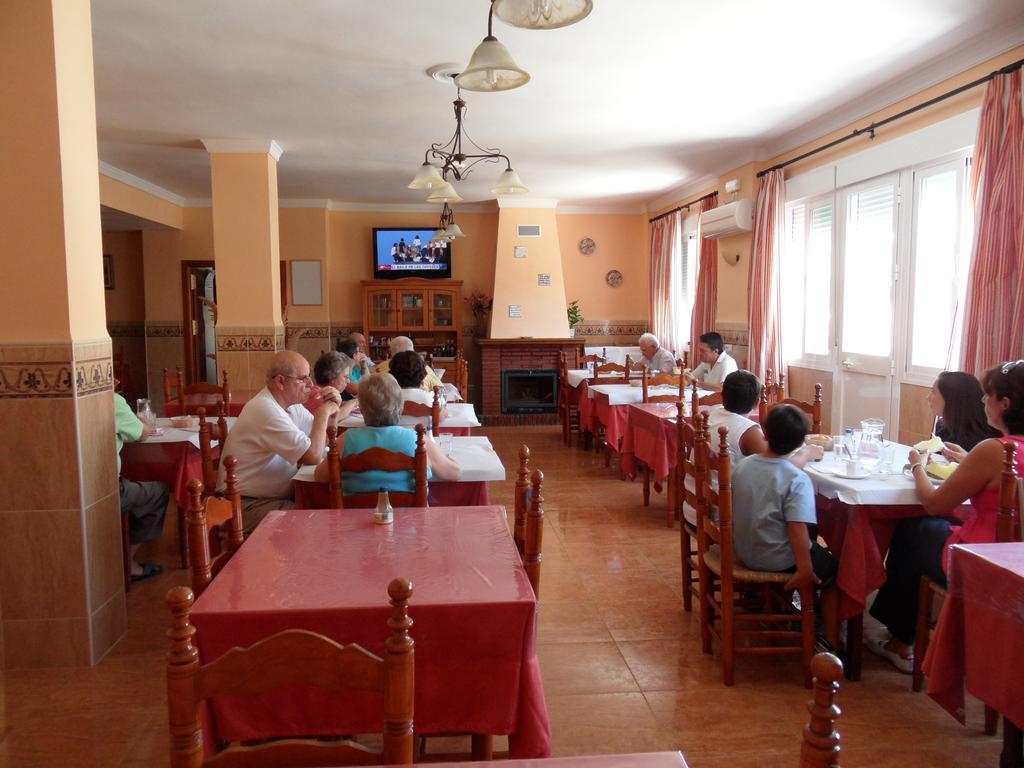 Las Flores Hotel *
