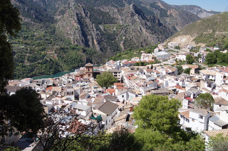 Casa Rural 3. Los Castanuelos Bed & Breakfast Guejar Sierra