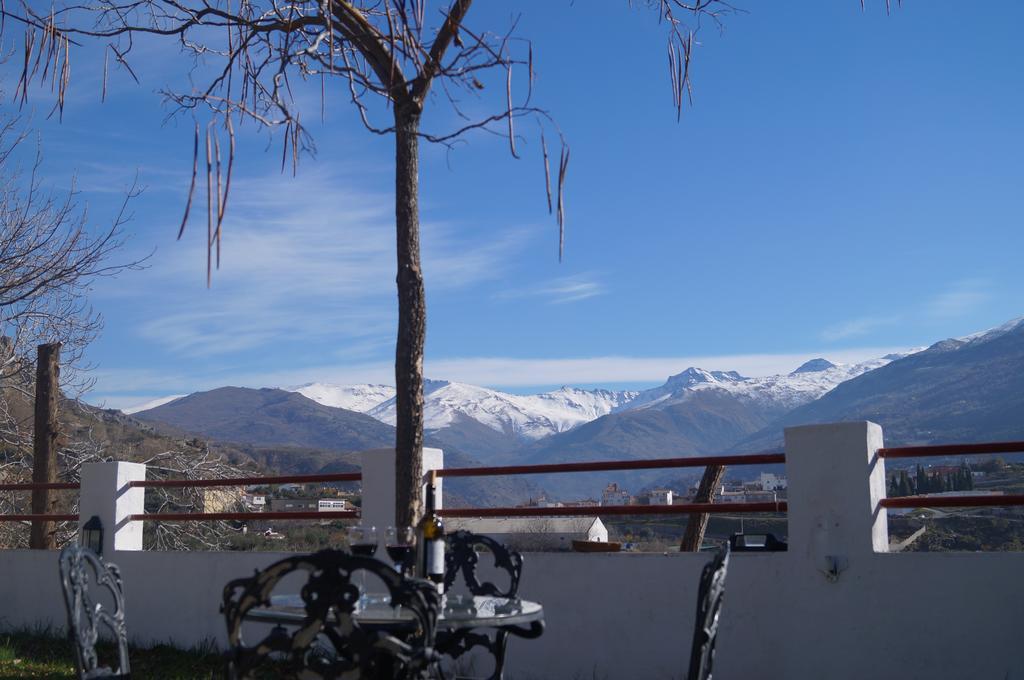 Casa Rural 3. Los Castanuelos Bed & Breakfast