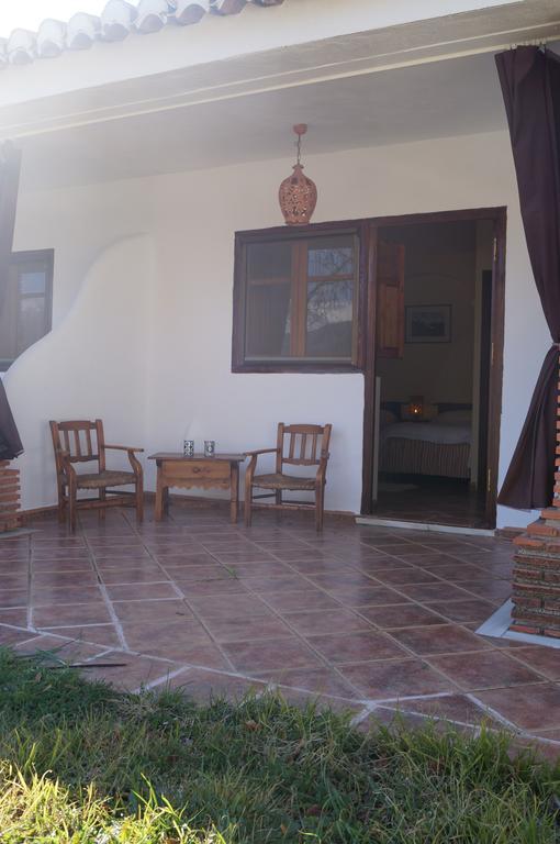 Casa Rural 3. Los Castanuelos Bed & Breakfast Guejar Sierra