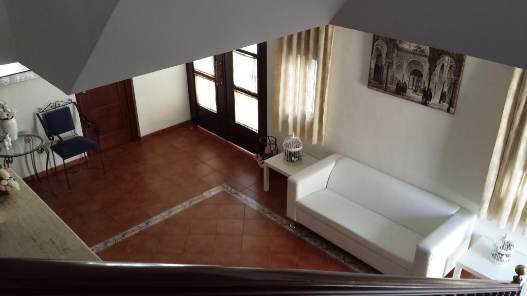María Hotel