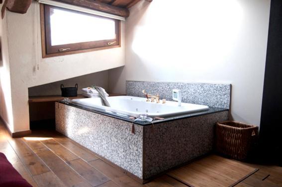 L'argolla Hotel-pizzeria Guest house Santa Coloma De Farners