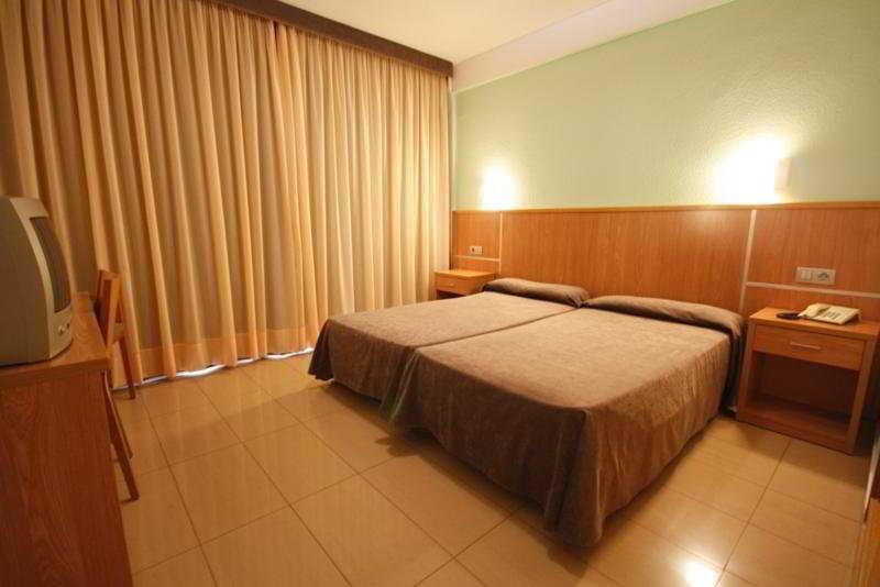 Perla Hotel 3*