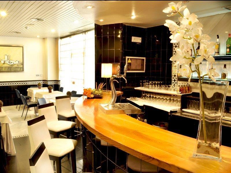 Catalonia Híspalis Hotel 3*
