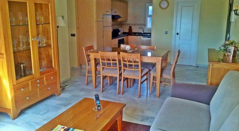Apartment Macdonald Dona Lola