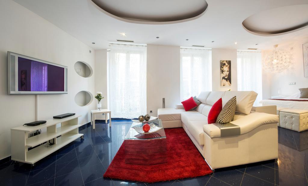 Alaia Holidays Gran Vía Apartamento Madrid