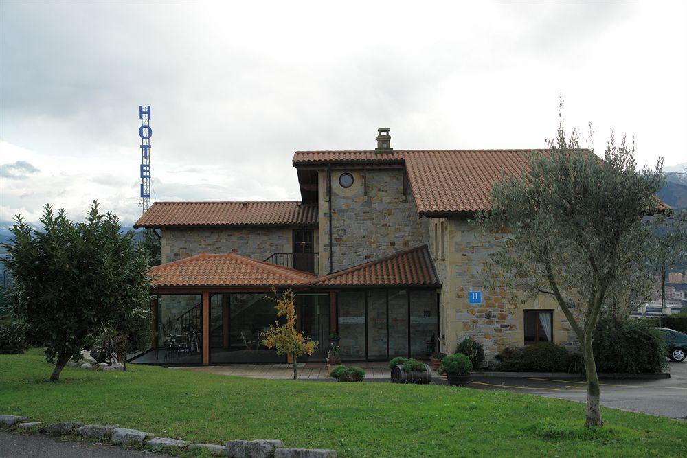 Artetxe 2*