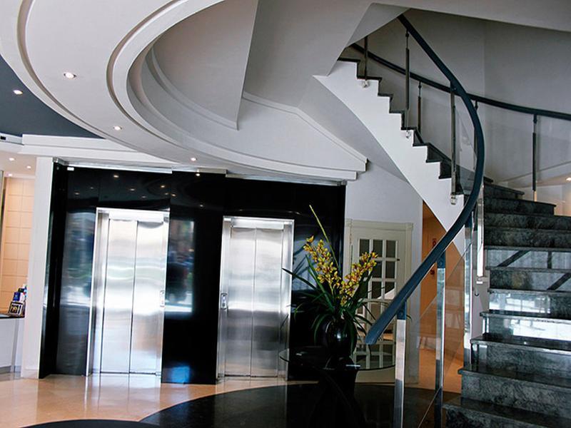 Urban Dream Nevada Hotel Armilla