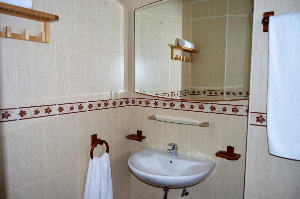 Guest house The *
