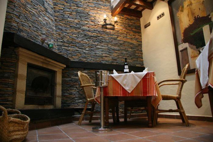 Guest house Torre De Guzman 2*