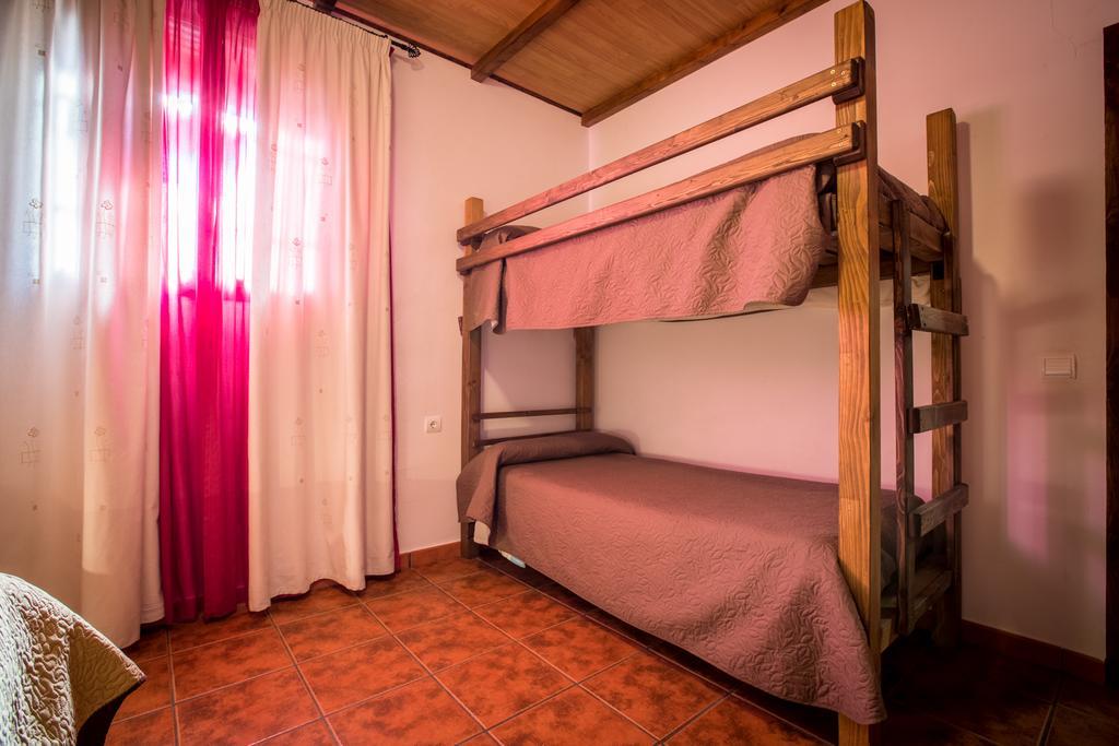Espinarural * Almogía