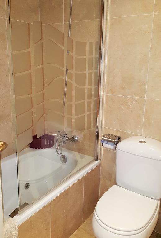 409 Marina Real Puerto De La Duquesa Playa Apartamento
